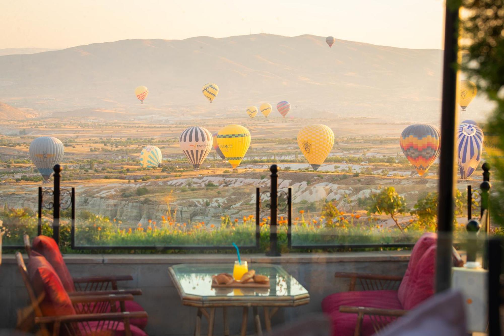 Cappadocia Fairy Chimneys Selfie Cave Hotels - Special Class Uçhisar Extérieur photo
